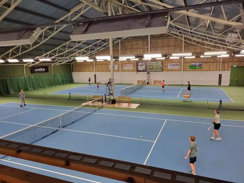B&aring;lsta Tennisklubb & Padel