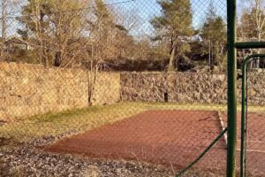 Lilla Björknäs tennisbana