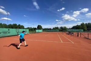 Lorensbergaskolan – tennisplan