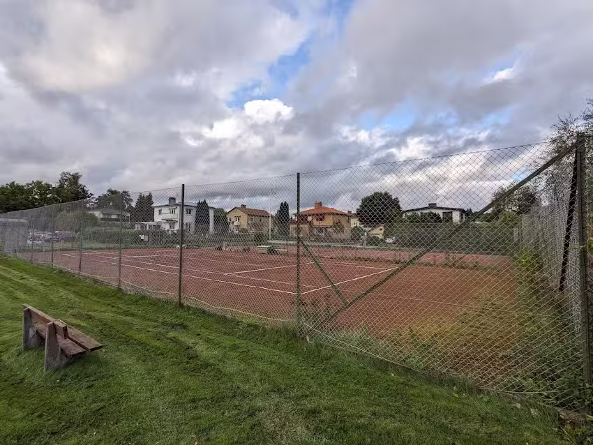 Strandbadets tennisbana